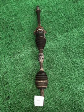 ПРИВОД НА TOYOTA NOAH AZR60G 1AZ-FSE