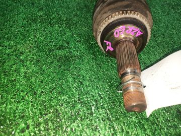 ПРИВОД НА TOYOTA NOAH AZR60G 1AZ-FSE