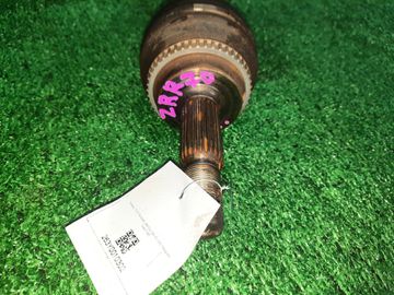 ПРИВОД НА TOYOTA NOAH ZRR70G 3ZR-FE