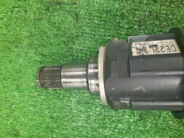 ПРИВОД НА TOYOTA VOXY ZRR80G 3ZR-FAE