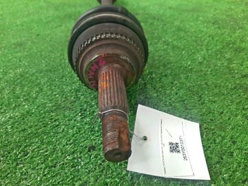 ПРИВОД НА TOYOTA ISIS ZNM10W 1ZZ-FE