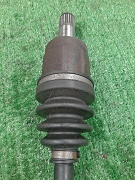 ПРИВОД НА HONDA FIT GD1 L13A