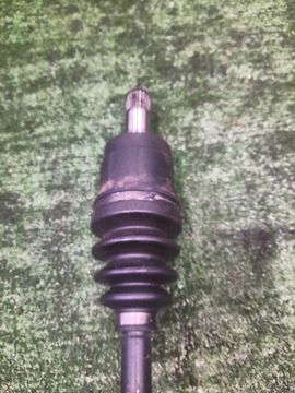 ПРИВОД НА HONDA FIT GD1 L13A