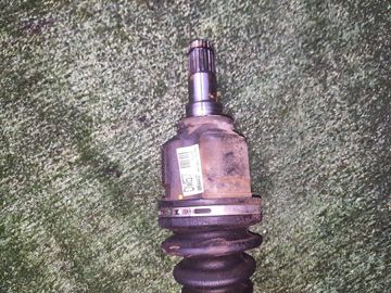 ПРИВОД НА TOYOTA PRIUS NHW20 1NZ-FXE