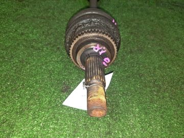 ПРИВОД НА TOYOTA OPA ZCT10 1ZZ-FE