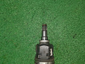 ПРИВОД НА TOYOTA ISIS ZGM10G 2ZR-FAE