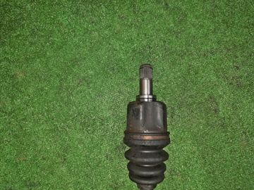 ПРИВОД НА MITSUBISHI LANCER CEDIA CS2A 4G15