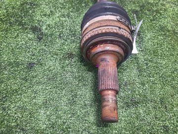 ПРИВОД НА TOYOTA PROGRES JCG15 1JZ-FSE