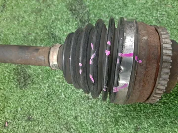 ПРИВОД НА TOYOTA OPA ZCT10 1ZZ-FE