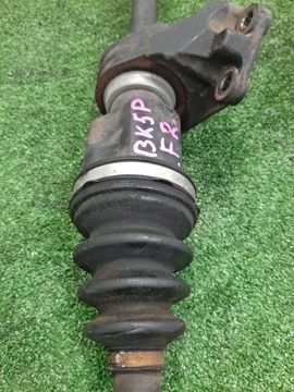 ПРИВОД НА MAZDA AXELA BK5P ZY-VE