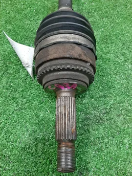 ПРИВОД НА MITSUBISHI MIRAGE DINGO CQ2A 4G15