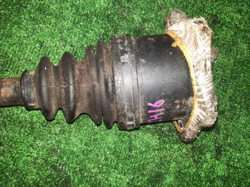 ПРИВОД НА TOYOTA GRANVIA KCH16W 1KZ-TE