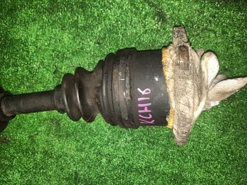 ПРИВОД НА TOYOTA GRANVIA KCH16W 1KZ-TE