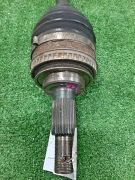 ПРИВОД НА TOYOTA PROGRES JCG15 1JZ-FSE