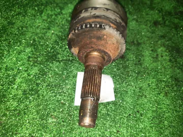 ПРИВОД НА MAZDA BONGO SK22M R2