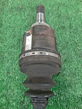 ПРИВОД НА TOYOTA ISIS ZNM10G 1ZZ-FE