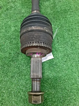 ПРИВОД НА NISSAN CEFIRO A33 VQ20DE