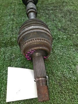 ПРИВОД НА TOYOTA PREMIO ZRT261 3ZR-FE