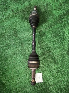 ПРИВОД НА TOYOTA AQUA NHP10 1NZ-FXE