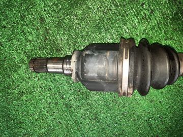 ПРИВОД НА TOYOTA AQUA NHP10 1NZ-FXE