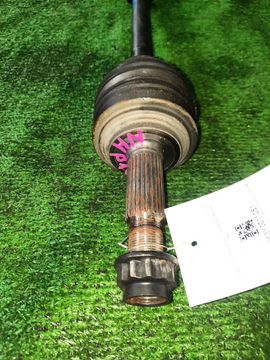 ПРИВОД НА TOYOTA AQUA NHP10 1NZ-FXE