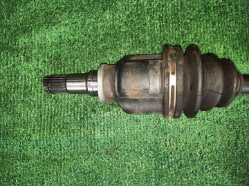 ПРИВОД НА TOYOTA AQUA NHP10 1NZ-FXE