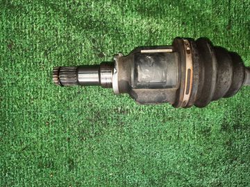 ПРИВОД НА TOYOTA AQUA NHP10 1NZ-FXE