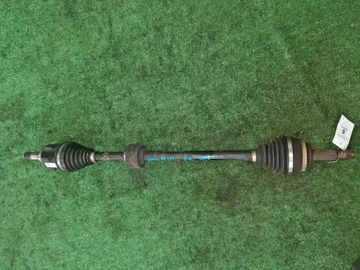 ПРИВОД НА TOYOTA ISIS ZGM10W 2ZR-FAE