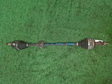 ПРИВОД НА TOYOTA ISIS ZGM10W 2ZR-FAE