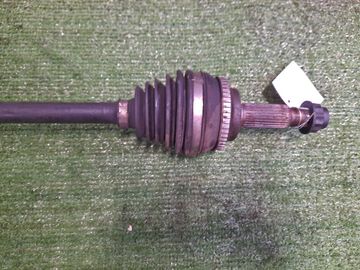 ПРИВОД НА TOYOTA ISIS ZNM10G 1ZZ-FE