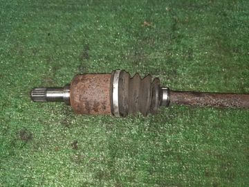 ПРИВОД НА HONDA FIT GD2 L13A