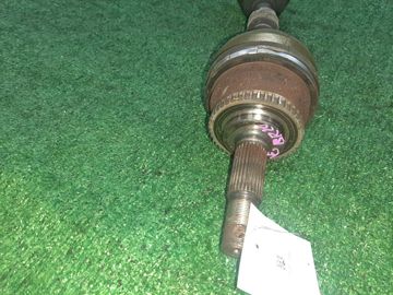 ПРИВОД НА NISSAN RNESSA N30 SR20DE