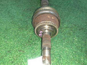 ПРИВОД НА NISSAN RNESSA N30 SR20DE