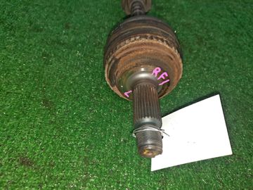 ПРИВОД НА HONDA STEPWGN RF1 B20B