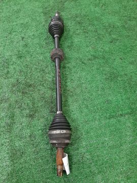 ПРИВОД НА TOYOTA ISIS ZGM10G 2ZR-FAE