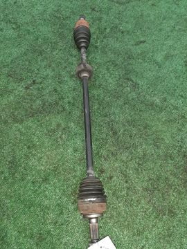 ПРИВОД НА HONDA FIT GD1 L13A