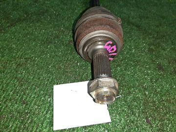 ПРИВОД НА HONDA FIT GD1 L13A