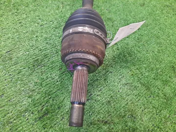 ПРИВОД НА MITSUBISHI DION CR6W 4G94