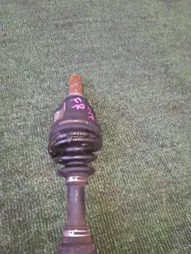 ПРИВОД НА TOYOTA BELTA SCP92 2SZ-FE