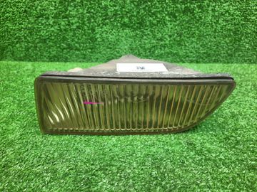 ПРОТИВОТУМАНКА НА TOYOTA PROGRES JCG10