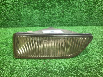 ПРОТИВОТУМАНКА НА TOYOTA PROGRES JCG10