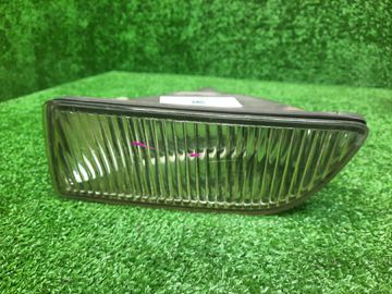 ПРОТИВОТУМАНКА НА TOYOTA PROGRES JCG10