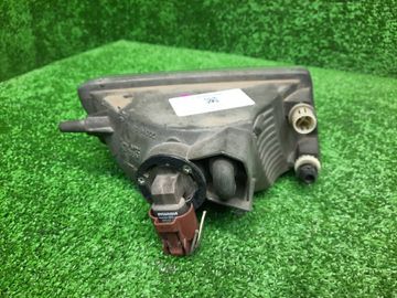 ПРОТИВОТУМАНКА НА TOYOTA PROGRES JCG10