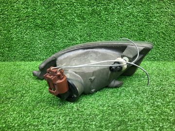 ПРОТИВОТУМАНКА НА TOYOTA BREVIS JCG10