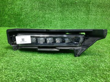 ПРОТИВОТУМАНКА НА HONDA VEZEL RV5