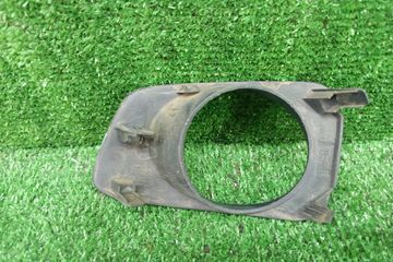 ПРОТИВОТУМАНКА НА TOYOTA COROLLA  AXIO NZE141