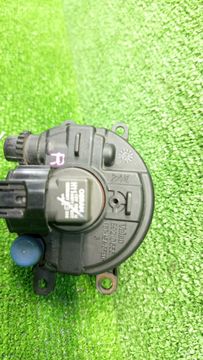 ПРОТИВОТУМАНКА НА TOYOTA COROLLA FIELDER NZE141G