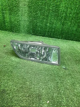 ПРОТИВОТУМАНКА НА TOYOTA PROGRES JCG10