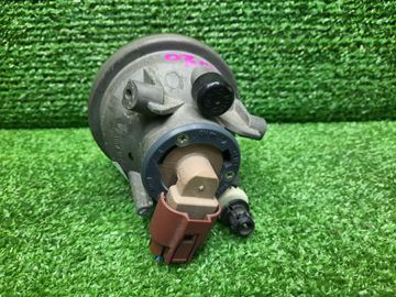 ПРОТИВОТУМАНКА НА TOYOTA PRIUS NHW20