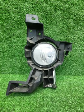 ПРОТИВОТУМАНКА НА TOYOTA ESTIMA ACR50W